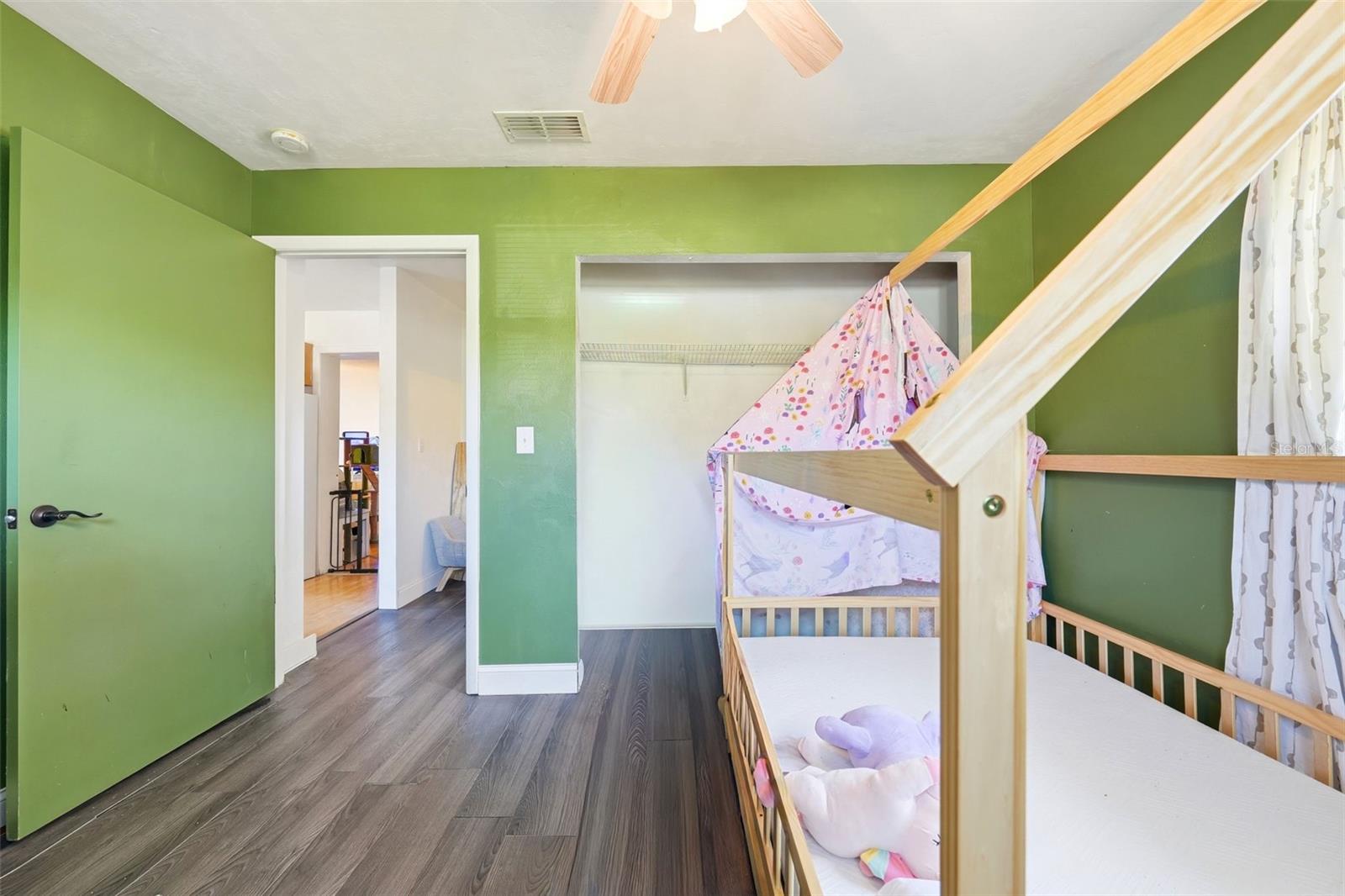 Image 16 of 22 For 218 S East Street