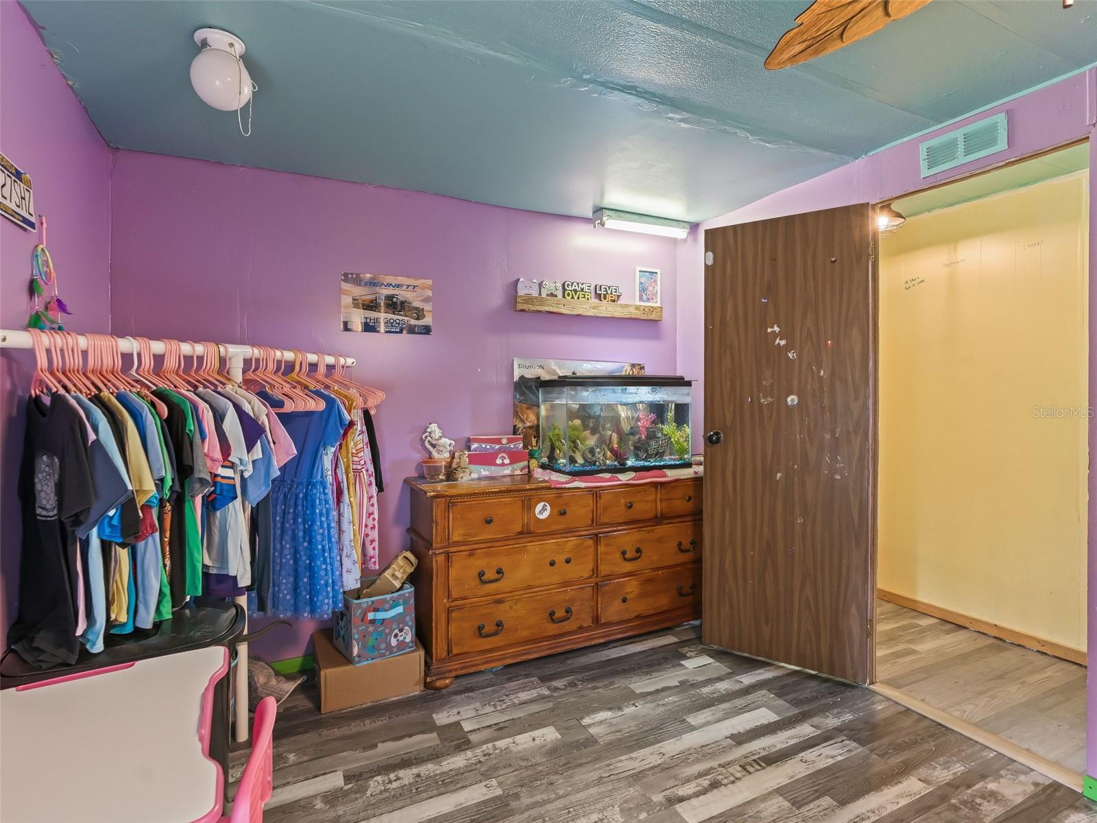 Image 16 of 31 For 10114 Se 24th St