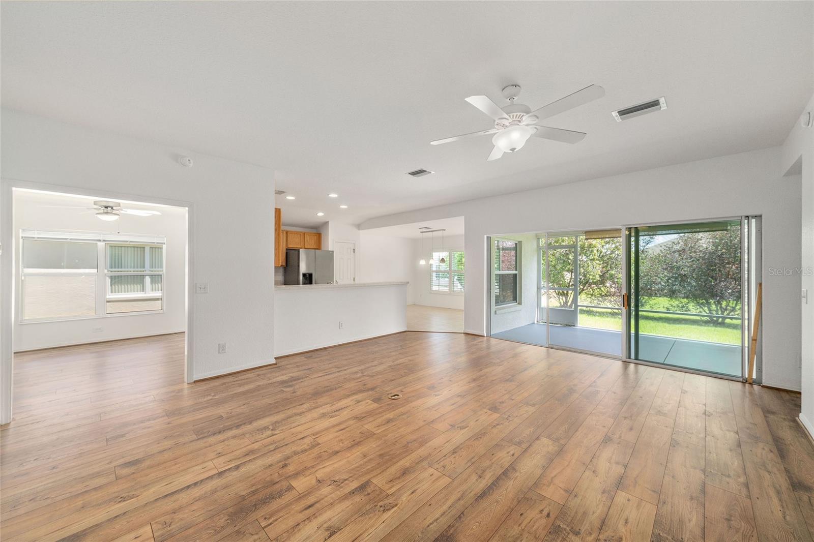 Image 10 of 75 For 8582 133rd Lane