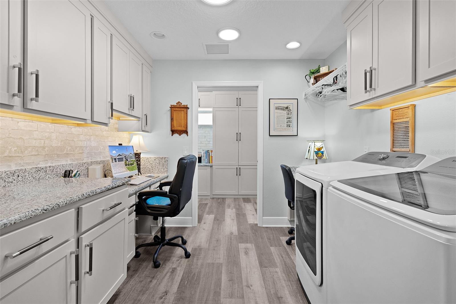 Image 48 of 69 For 2297 Demarco Drive