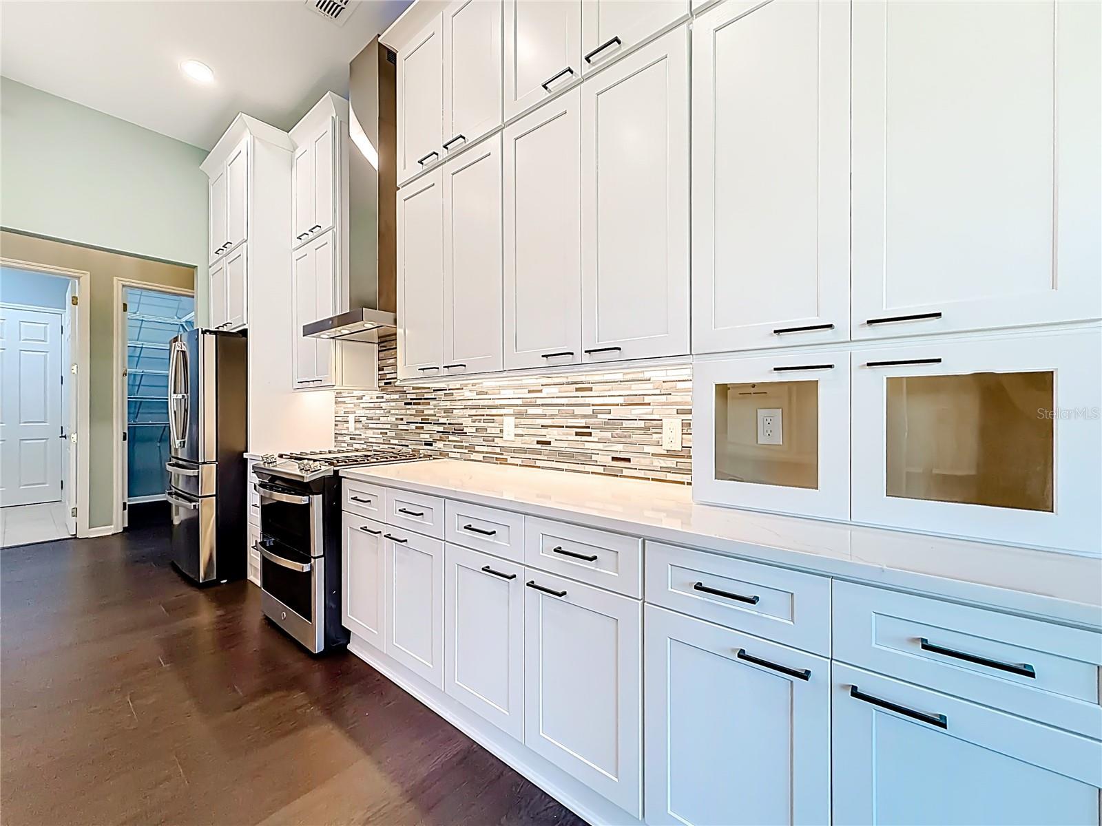 Image 27 of 82 For 2936 Highland View Circle