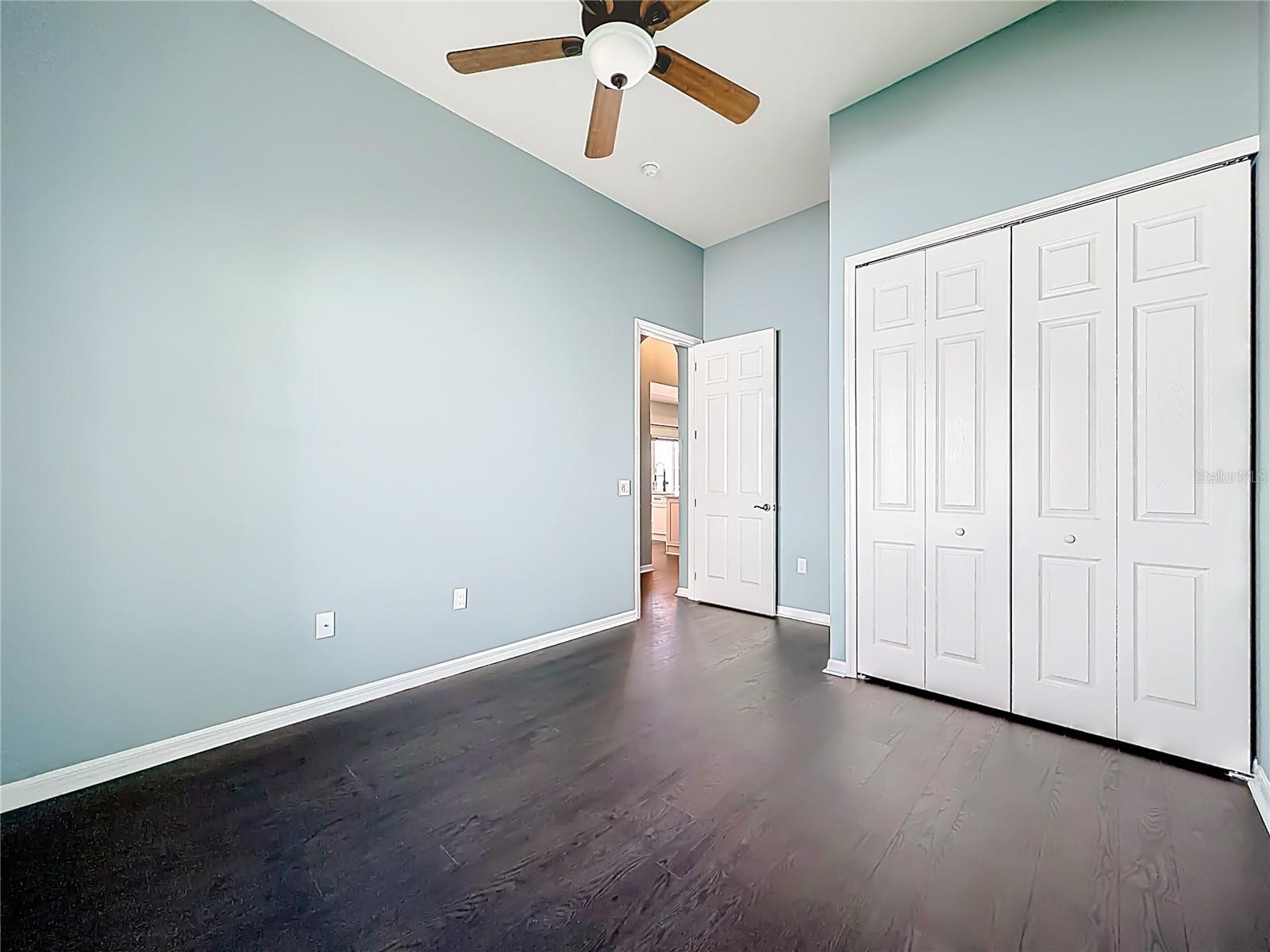 Image 32 of 82 For 2936 Highland View Circle