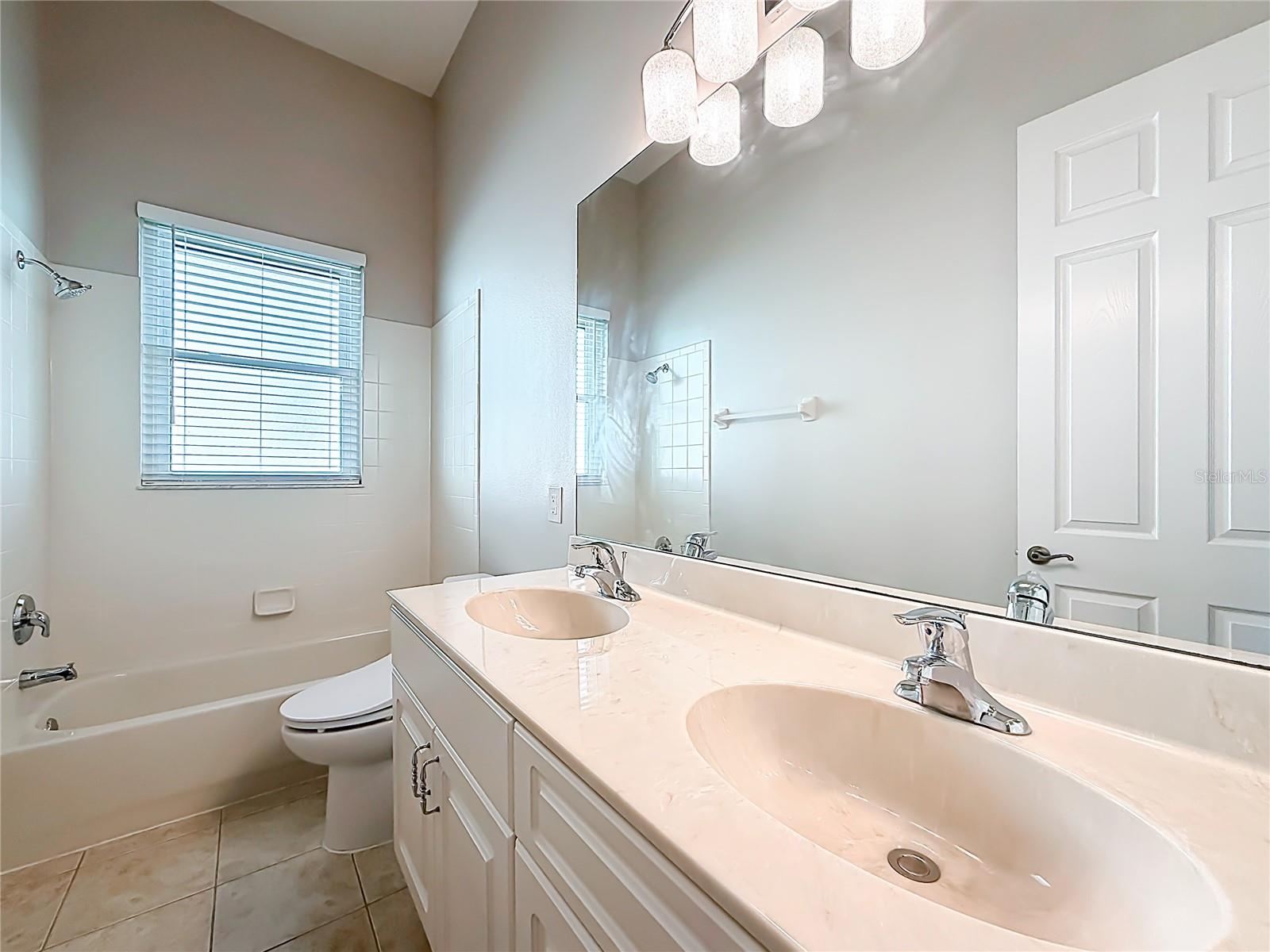 Image 38 of 82 For 2936 Highland View Circle