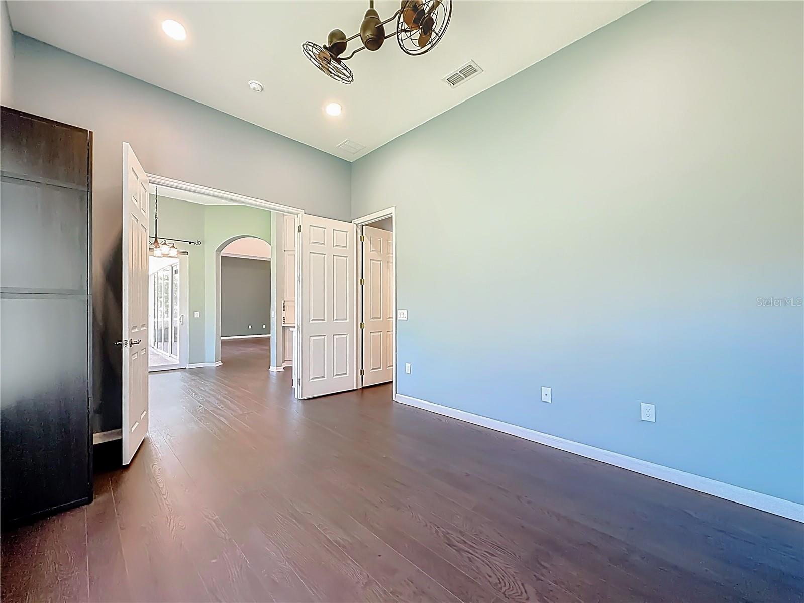 Image 41 of 82 For 2936 Highland View Circle