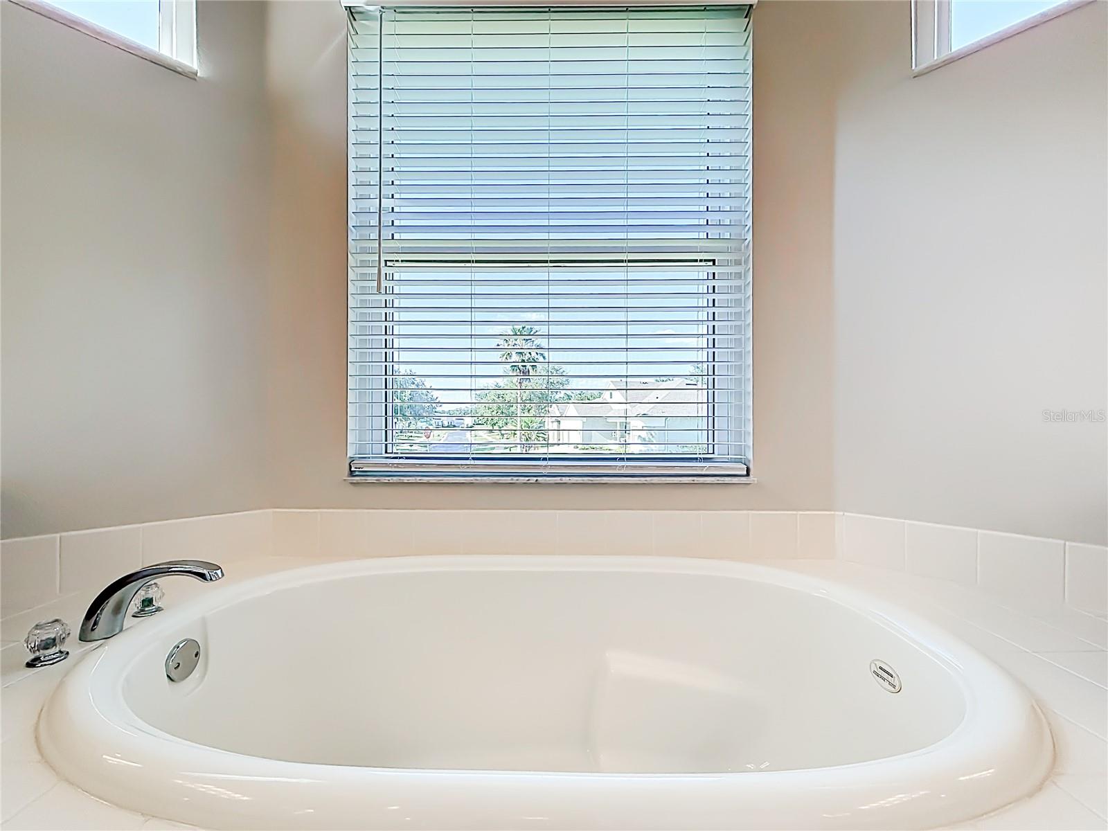 Image 49 of 82 For 2936 Highland View Circle