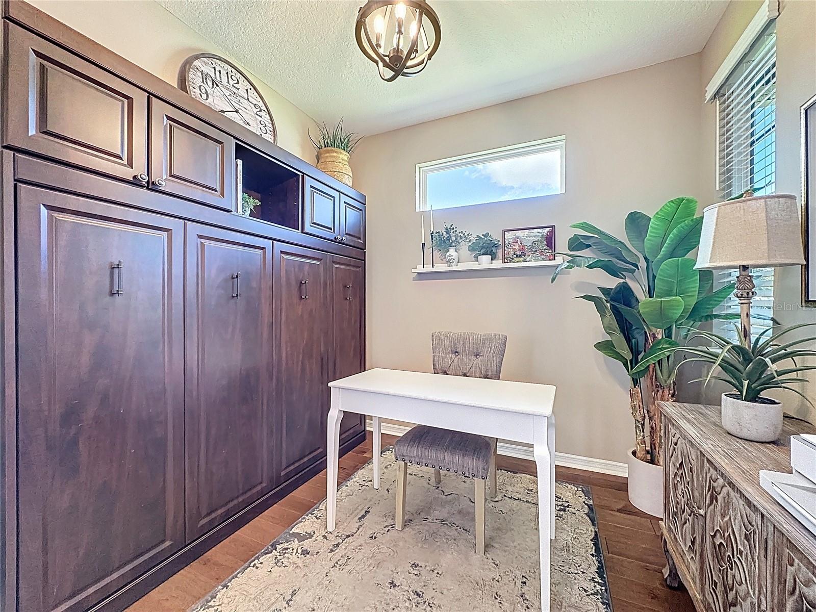 Image 25 of 51 For 416 Alcove Drive