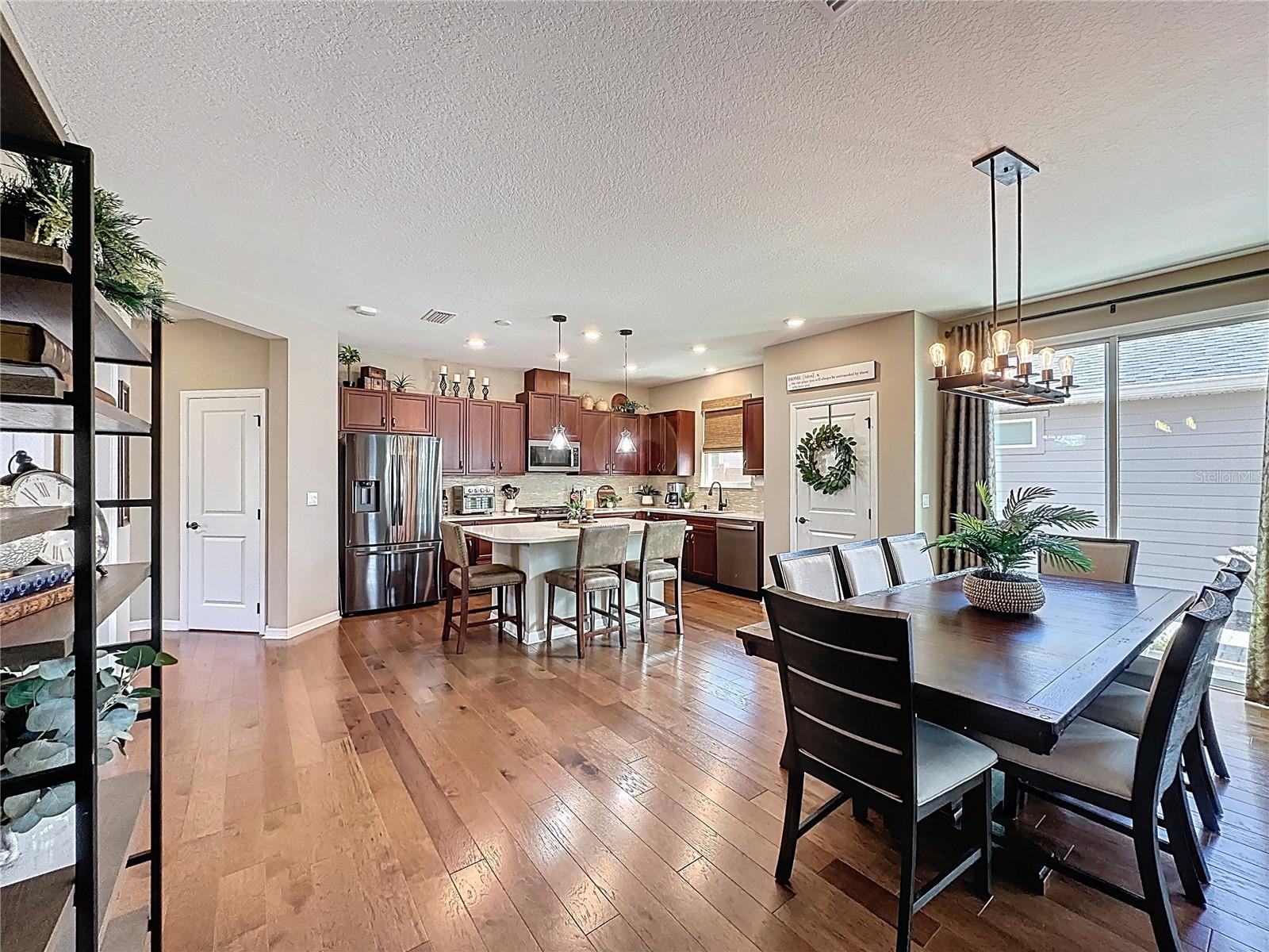 Image 8 of 51 For 416 Alcove Drive