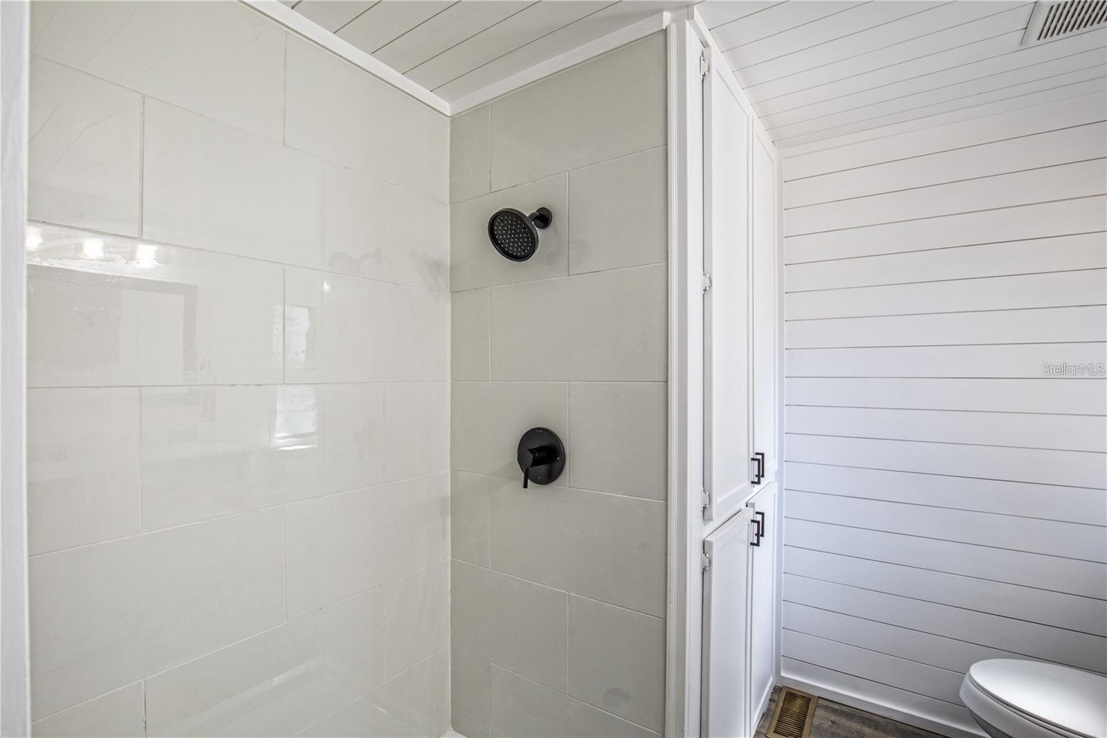 Image 16 of 33 For 33 Bobcat Trail