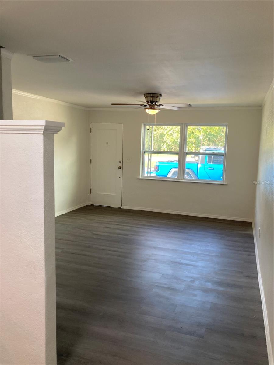 Image 3 of 14 For 5221 Ronald Reagan Boulevard