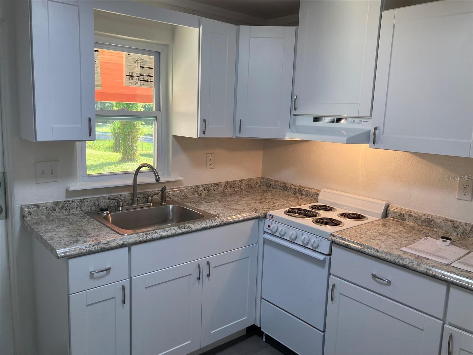 Image 4 of 14 For 5221 Ronald Reagan Boulevard