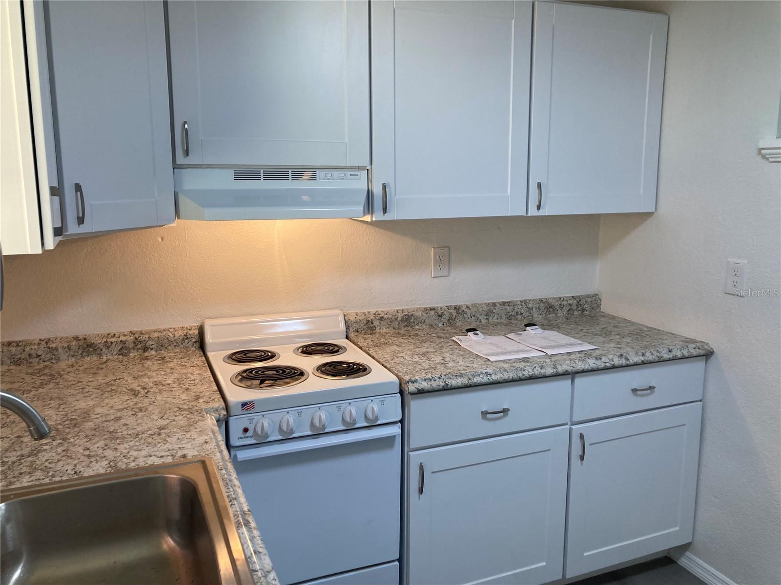 Image 6 of 14 For 5221 Ronald Reagan Boulevard