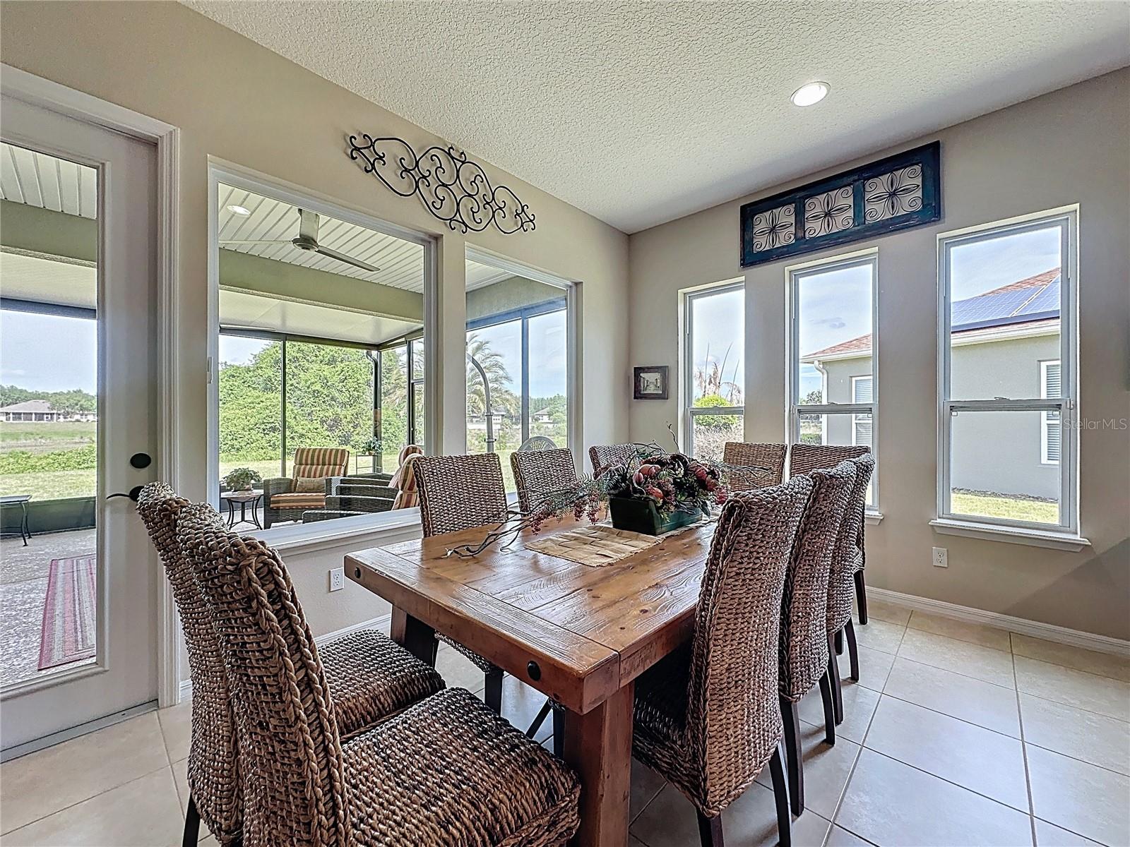 Image 19 of 98 For 364 Salt Marsh Lane