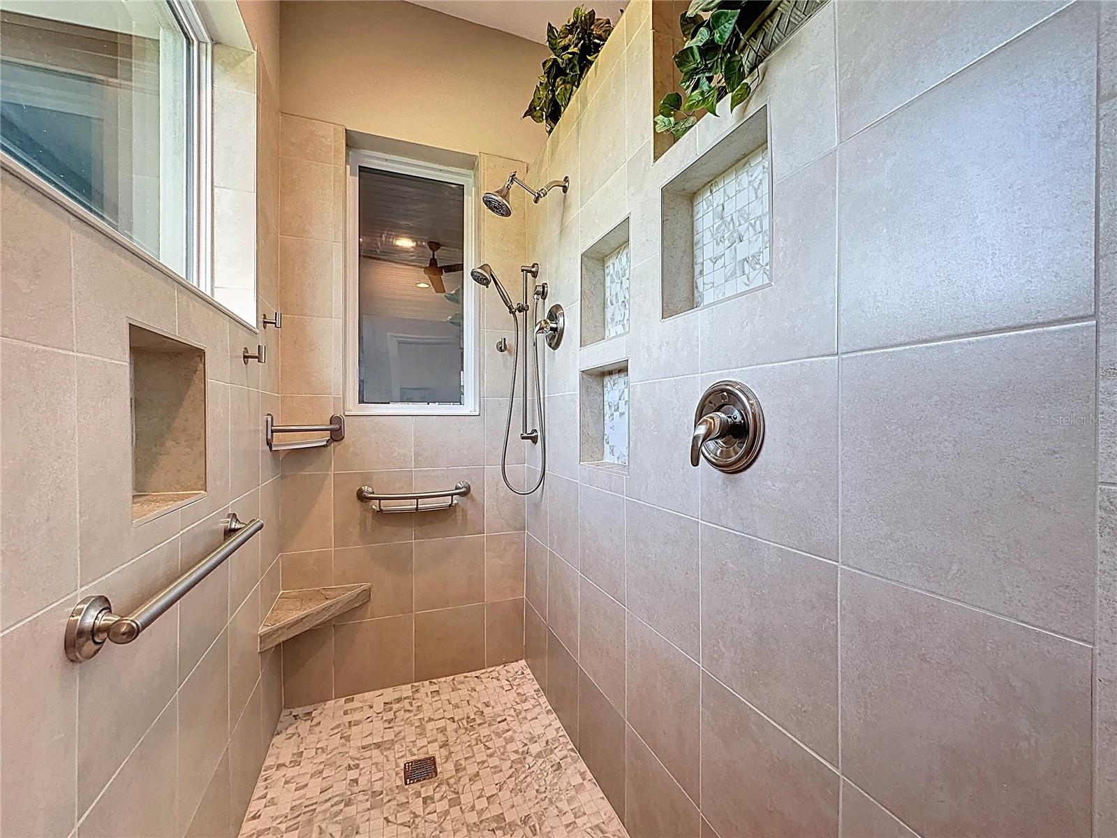 Image 22 of 98 For 364 Salt Marsh Lane