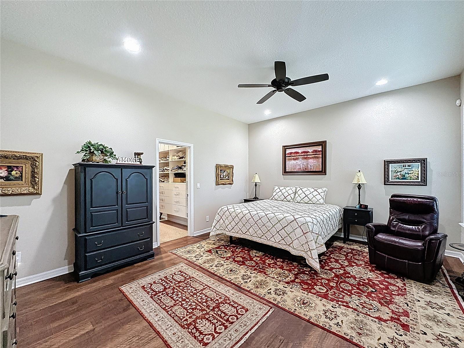 Image 33 of 98 For 364 Salt Marsh Lane