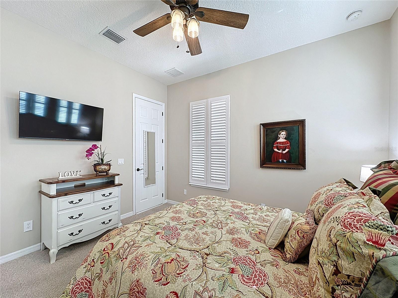 Image 40 of 98 For 364 Salt Marsh Lane