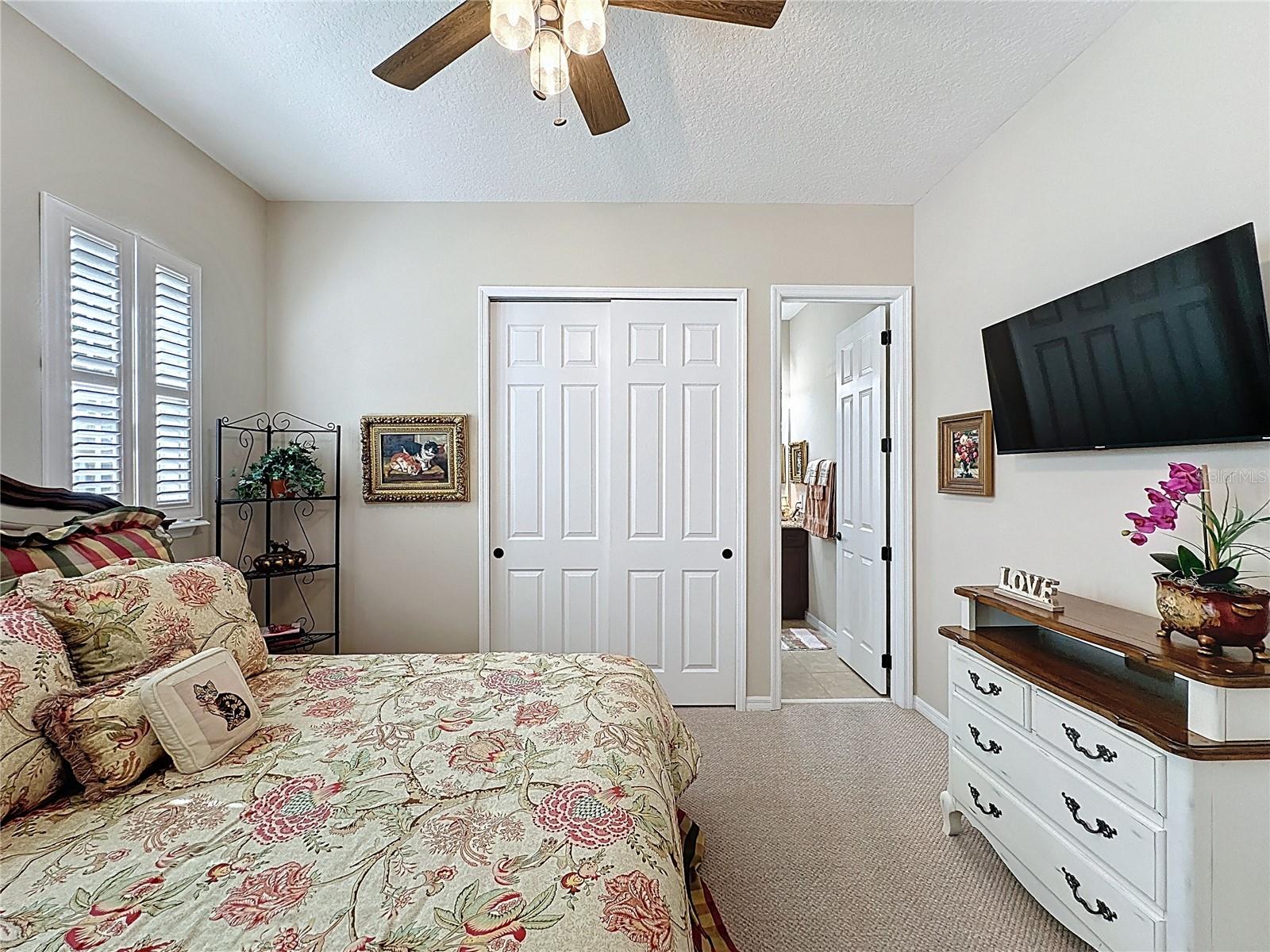 Image 42 of 98 For 364 Salt Marsh Lane