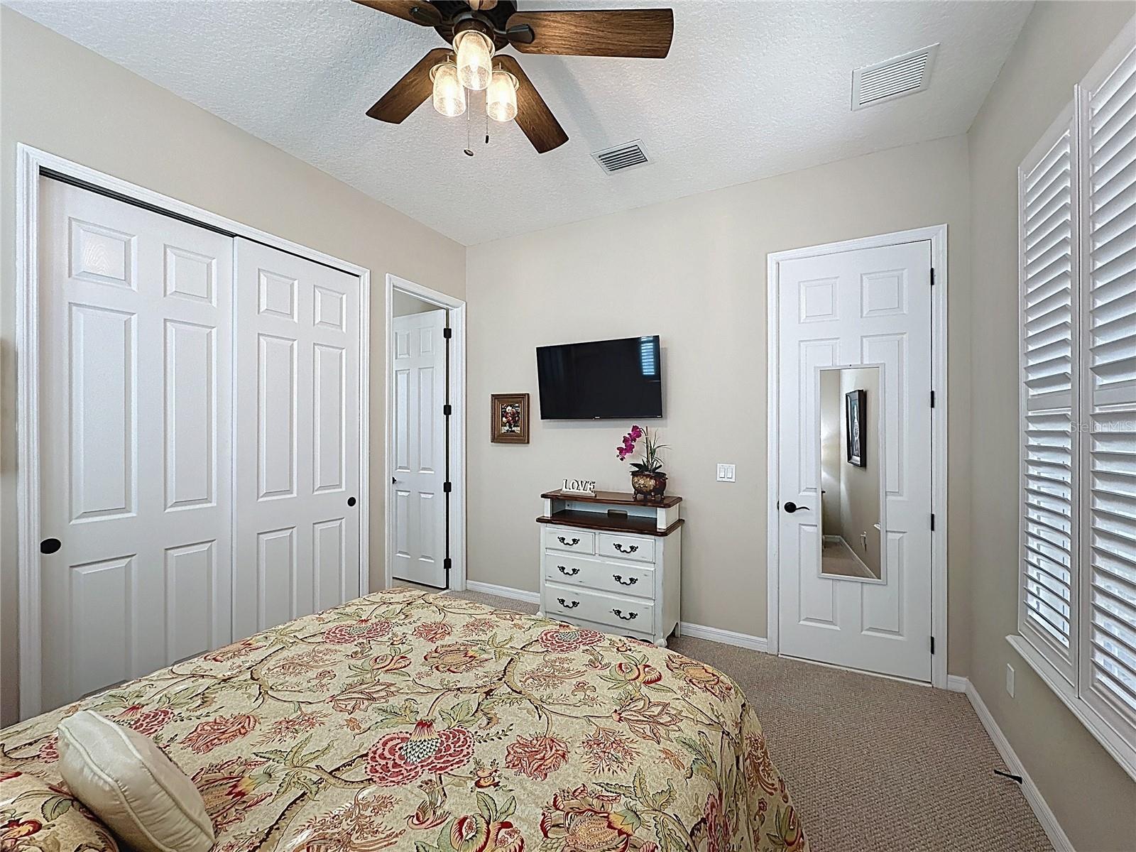 Image 44 of 98 For 364 Salt Marsh Lane