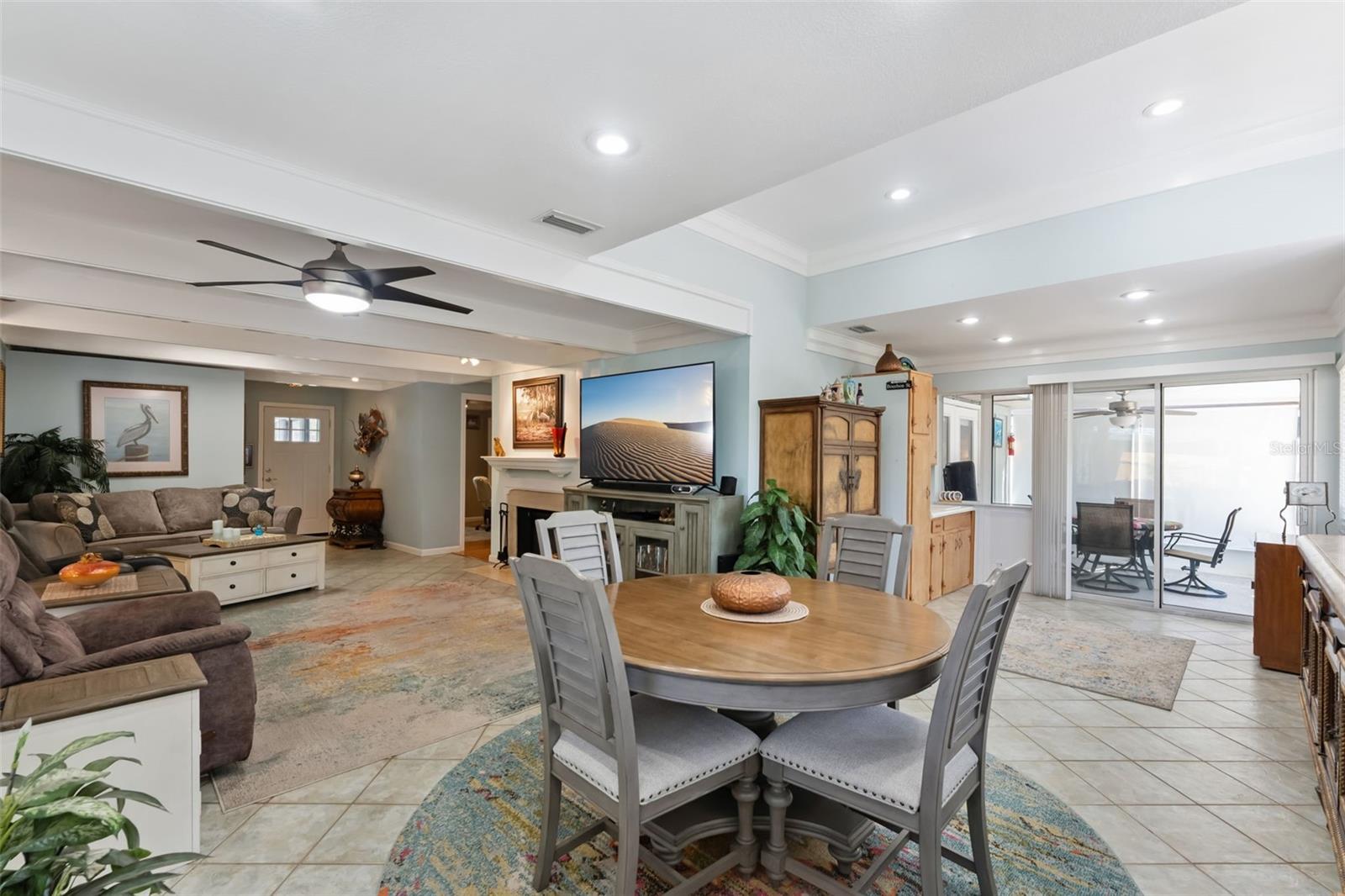 Image 12 of 45 For 13502 Country Club Drive