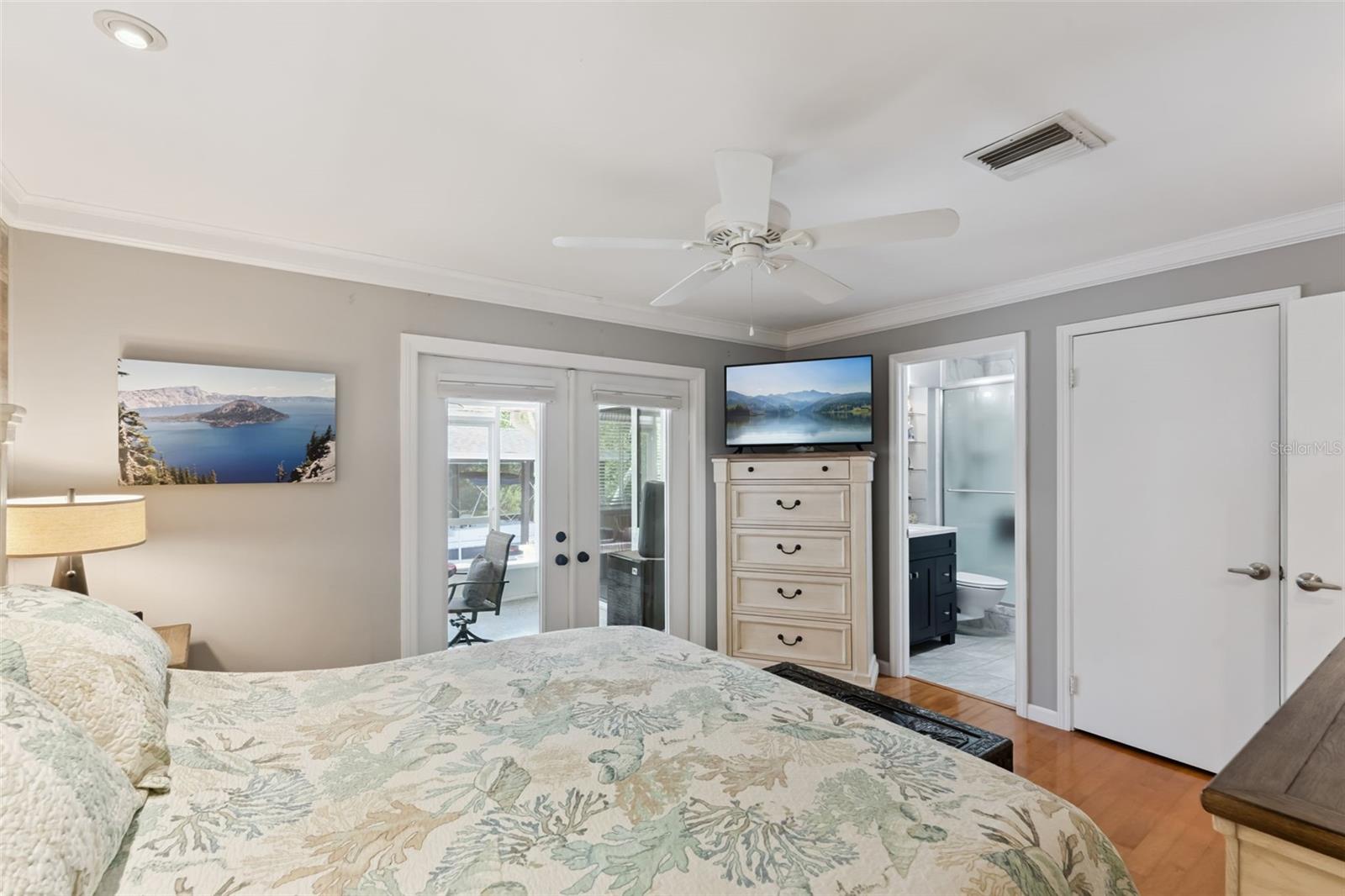 Image 17 of 45 For 13502 Country Club Drive