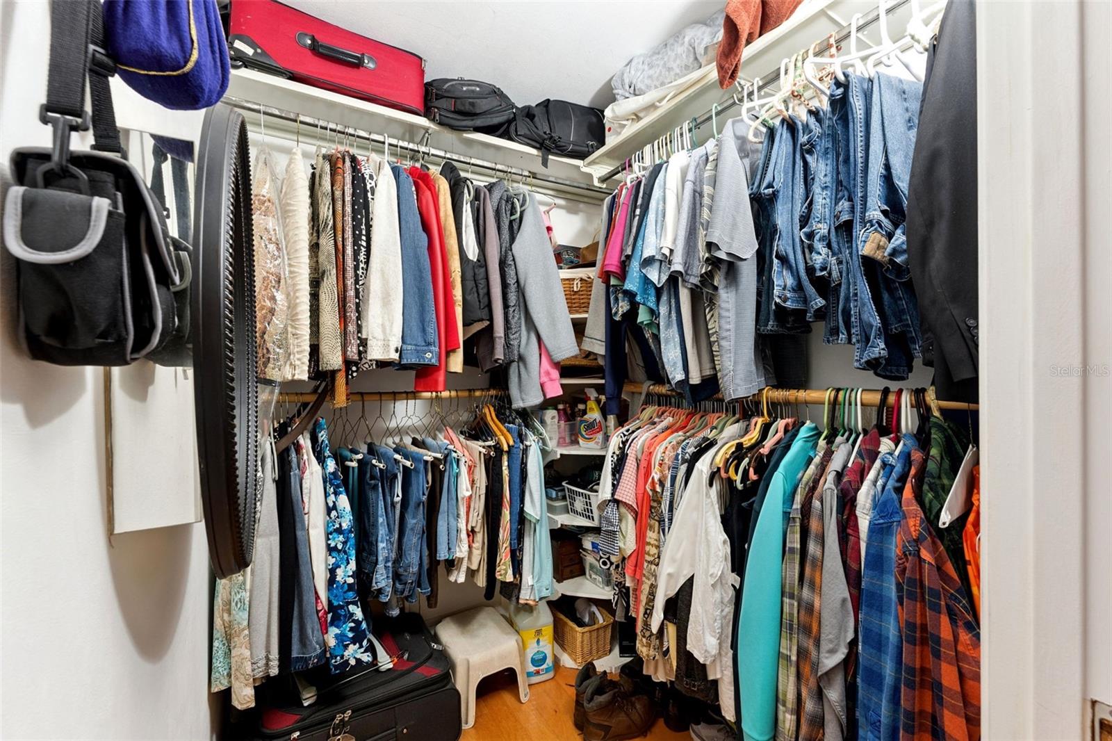 Image 19 of 45 For 13502 Country Club Drive