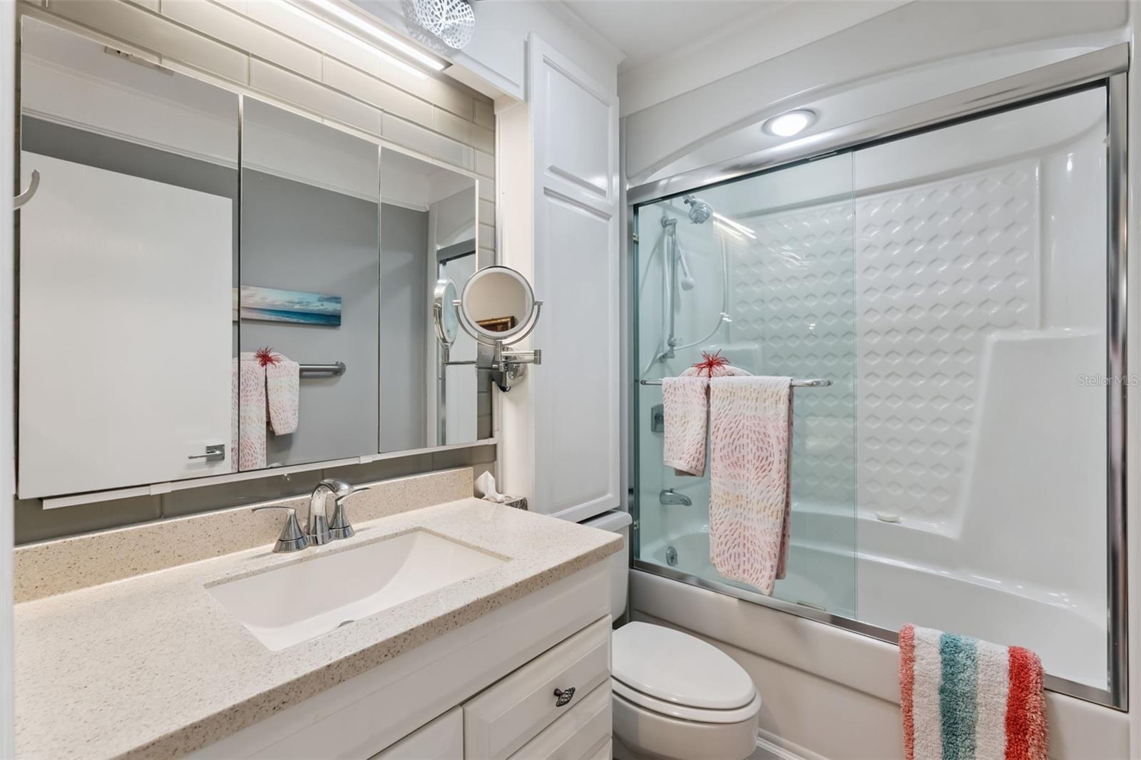 Image 22 of 45 For 13502 Country Club Drive