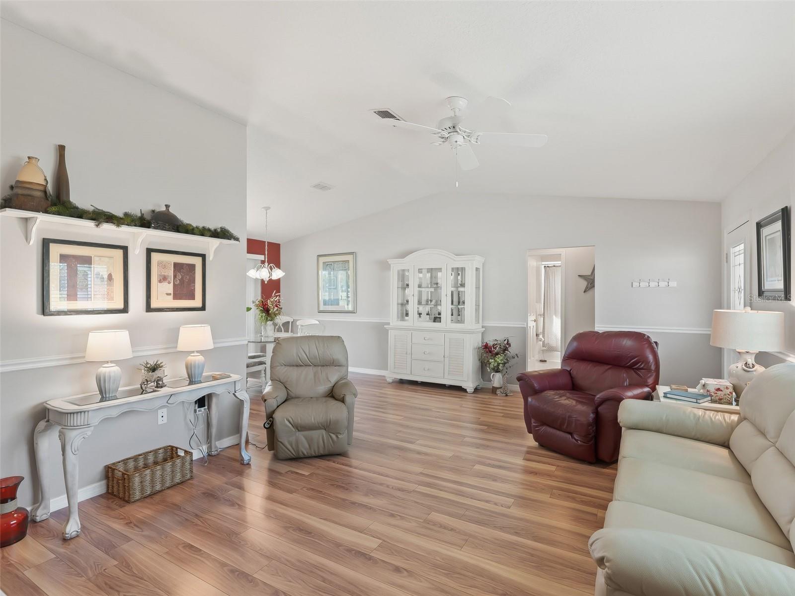 Image 11 of 54 For 9797 175th Lane