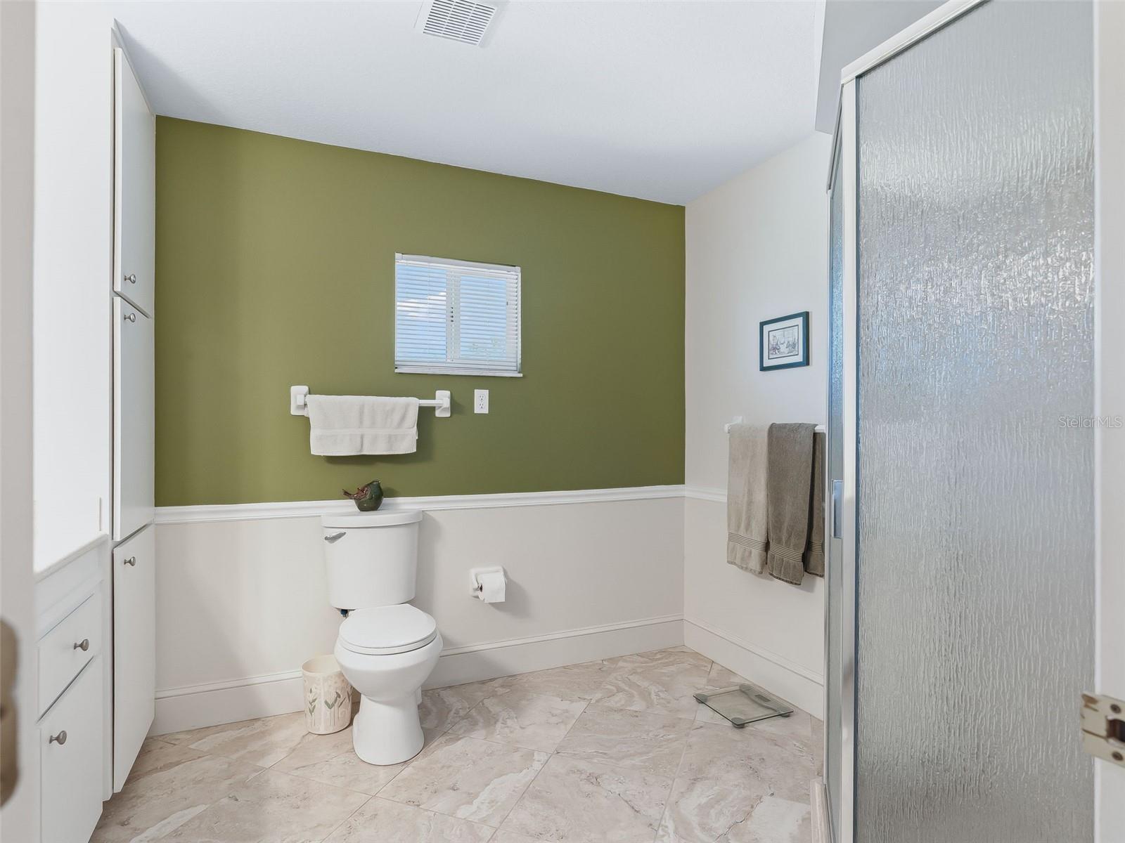 Image 21 of 54 For 9797 175th Lane