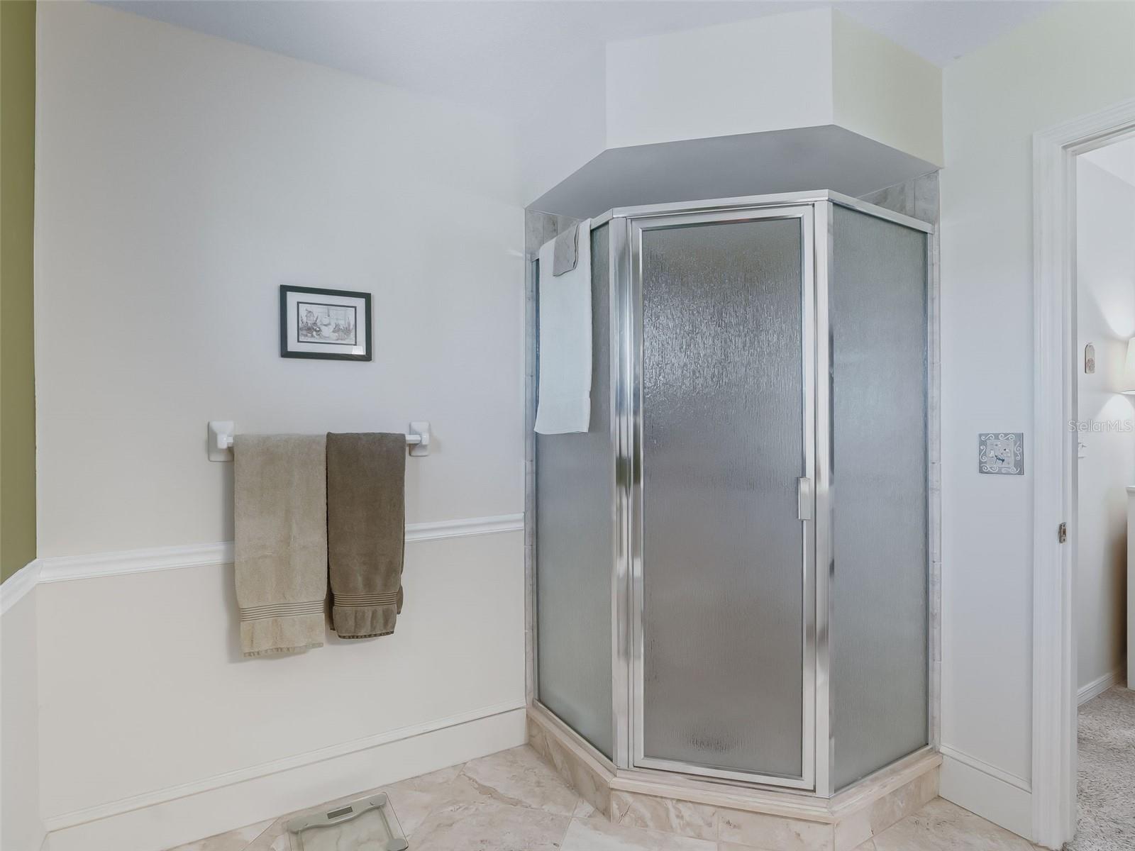 Image 22 of 54 For 9797 175th Lane