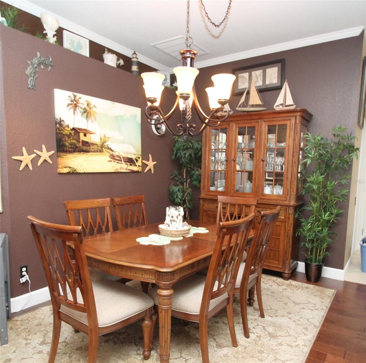 Image 5 of 22 For 516 Lago Loop