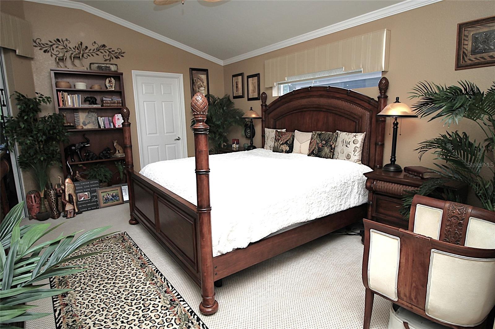 Image 9 of 22 For 516 Lago Loop