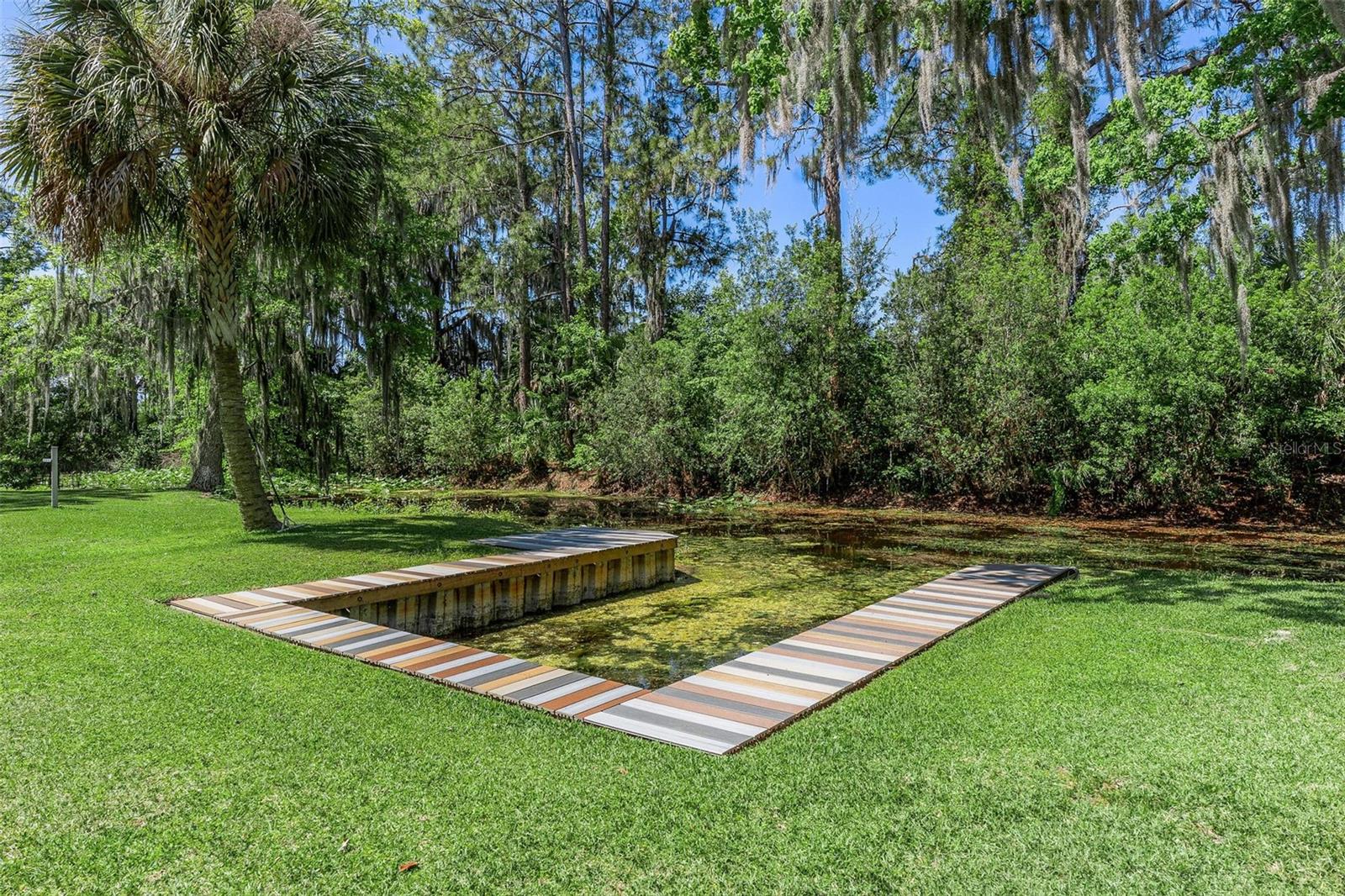 Listing photo id 8 for 7373 Circle Drive