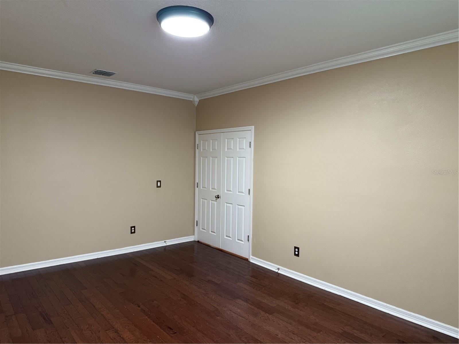 Image 10 of 44 For 2478 Linkwood Avenue