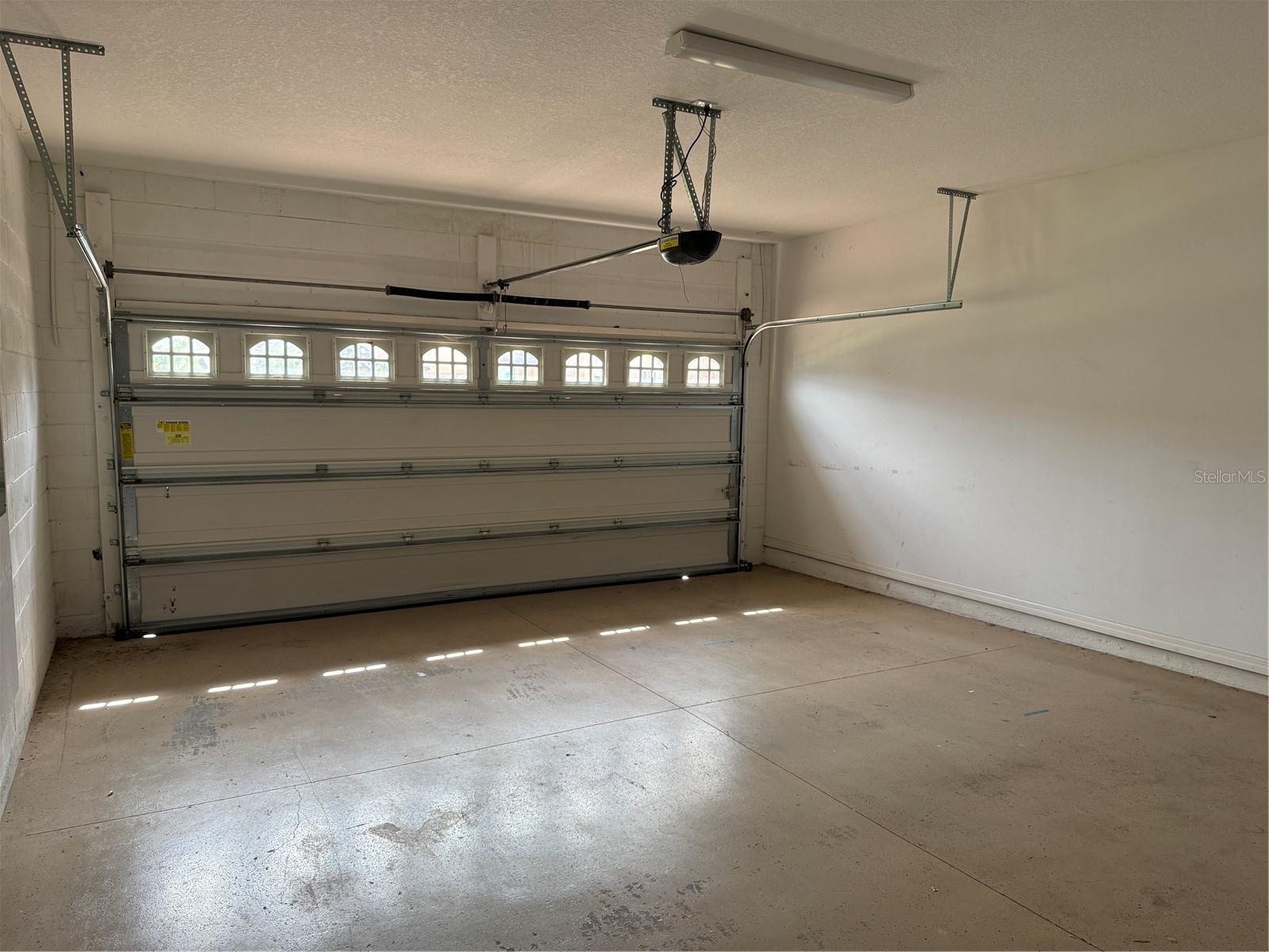 Image 15 of 44 For 2478 Linkwood Avenue