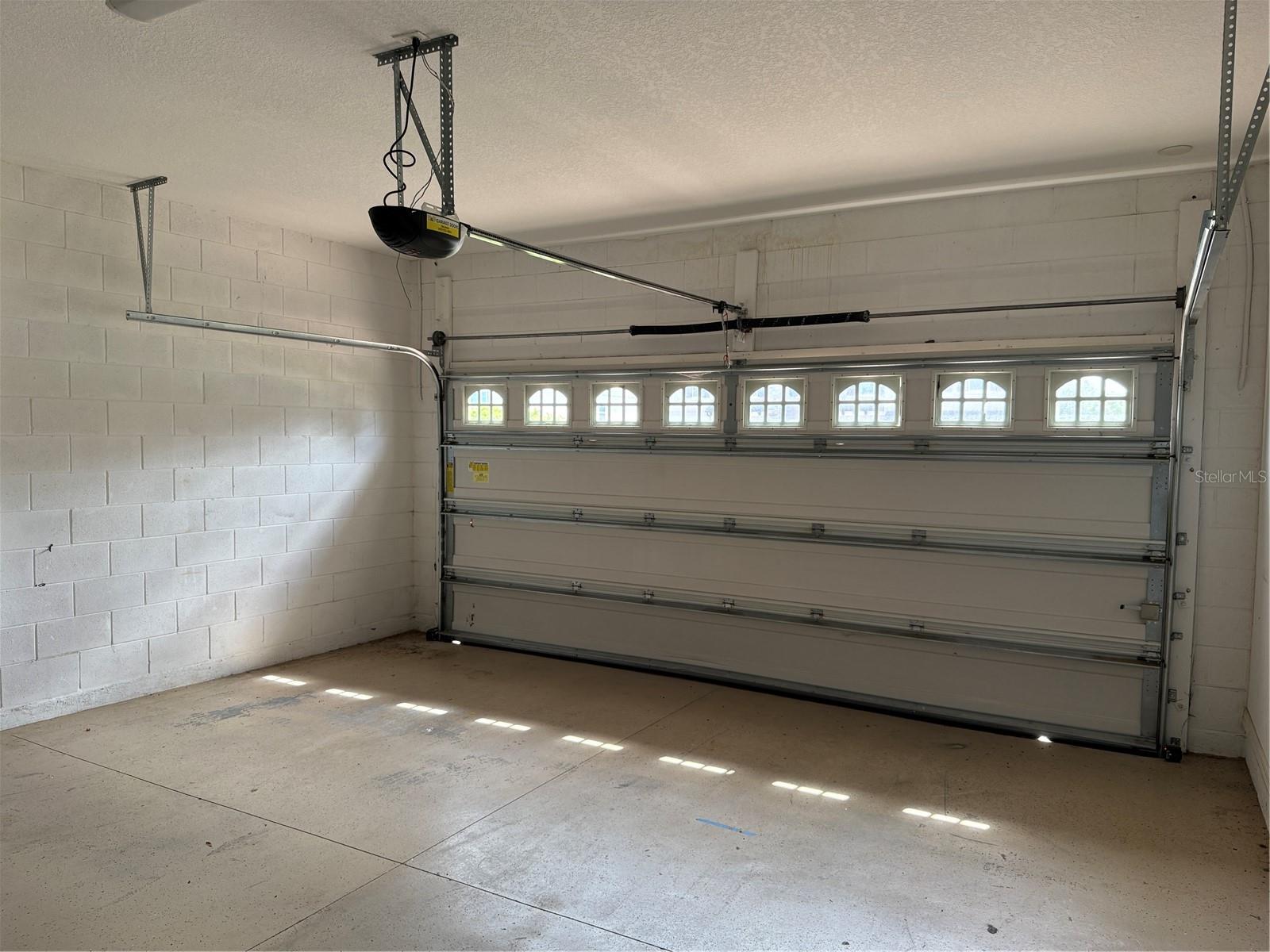 Image 16 of 44 For 2478 Linkwood Avenue