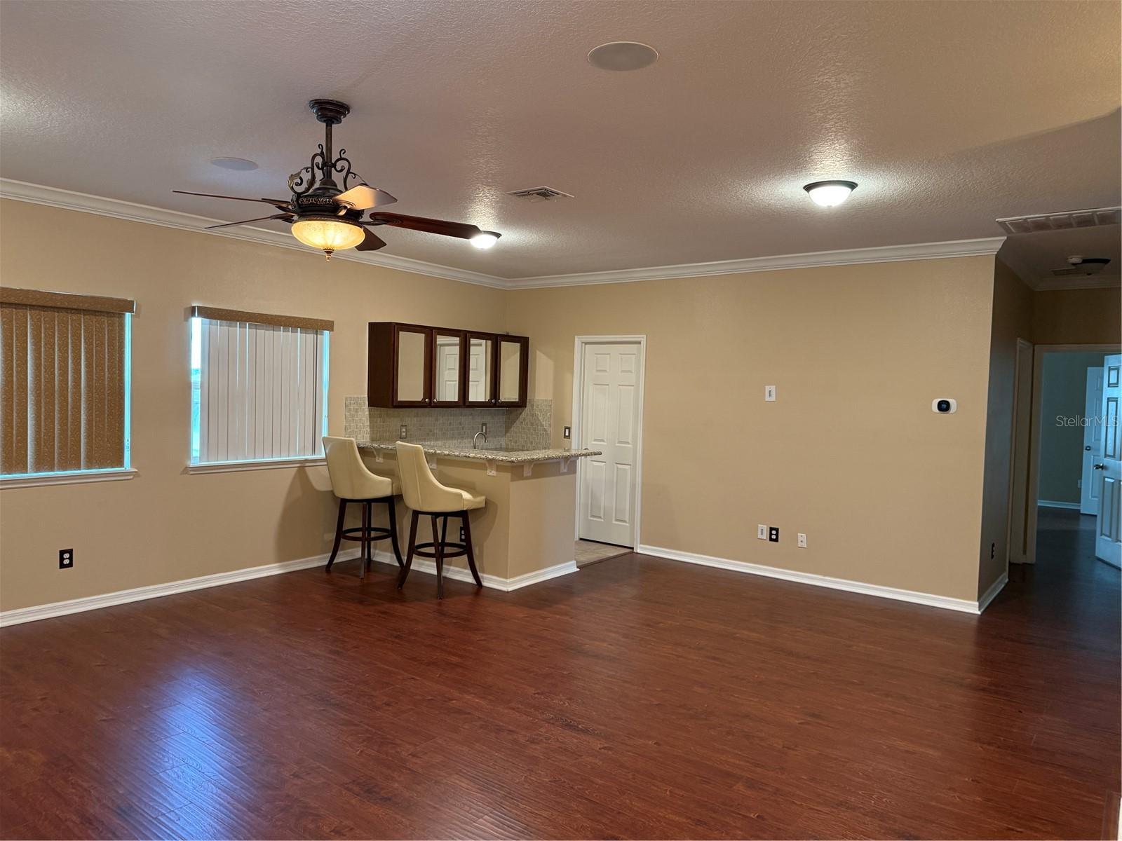 Image 18 of 44 For 2478 Linkwood Avenue