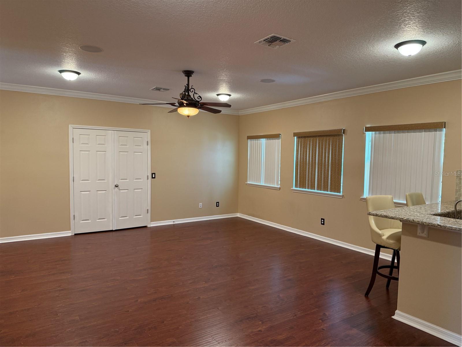 Image 19 of 44 For 2478 Linkwood Avenue