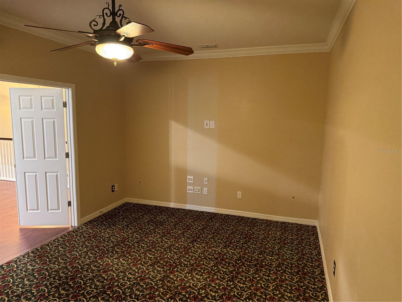 Image 25 of 44 For 2478 Linkwood Avenue