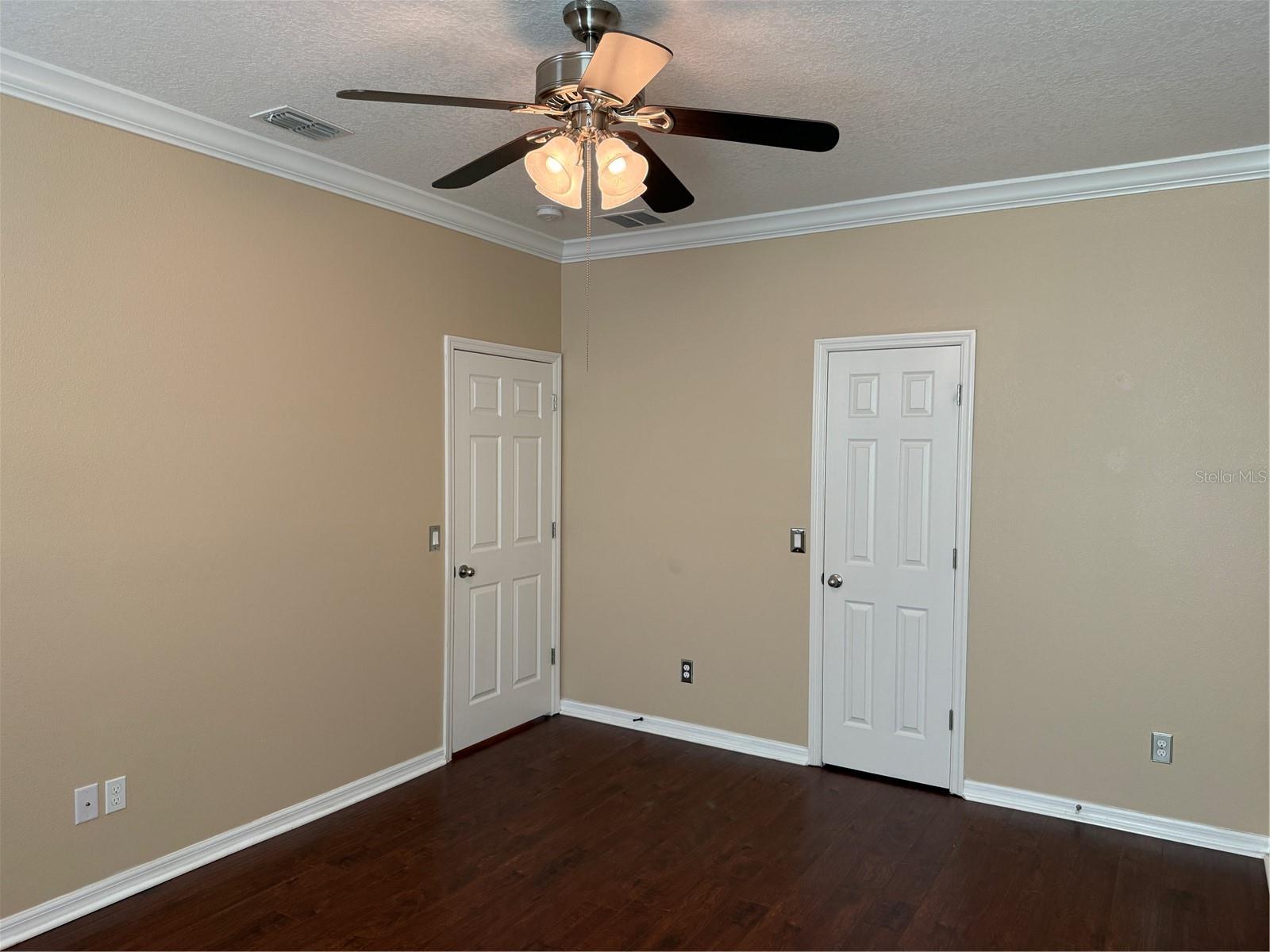 Image 31 of 44 For 2478 Linkwood Avenue