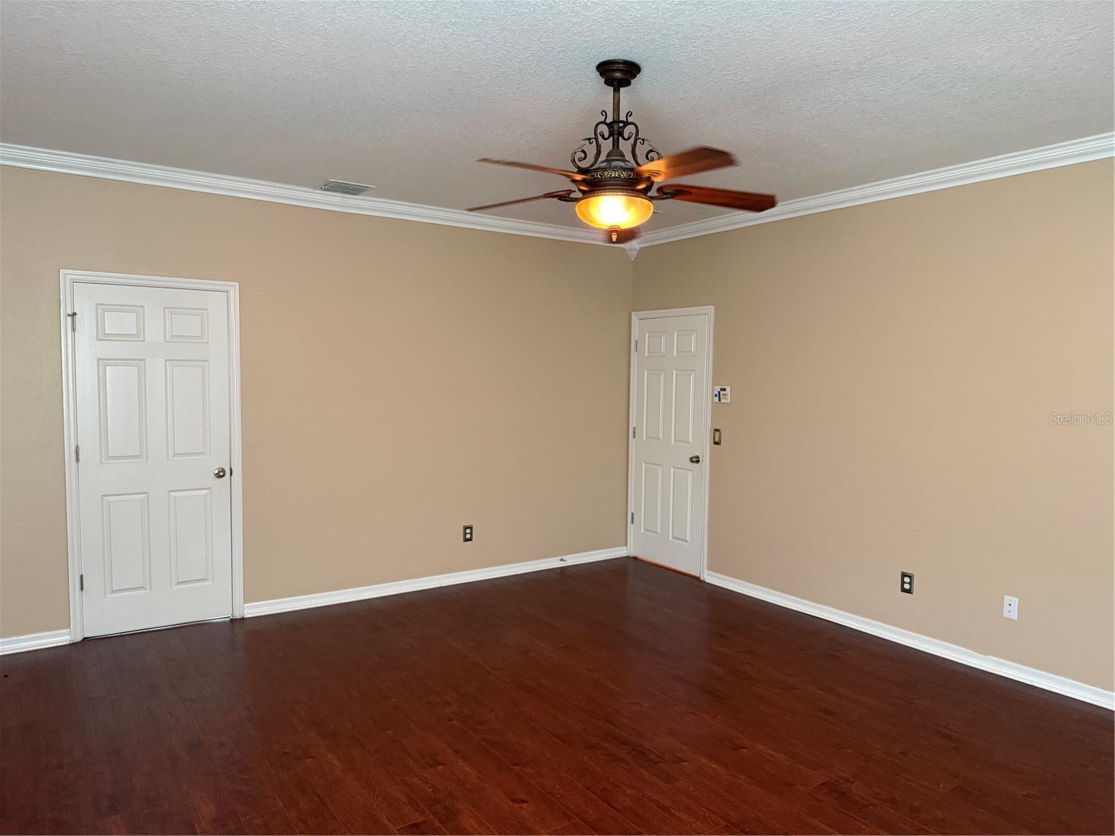 Image 33 of 44 For 2478 Linkwood Avenue