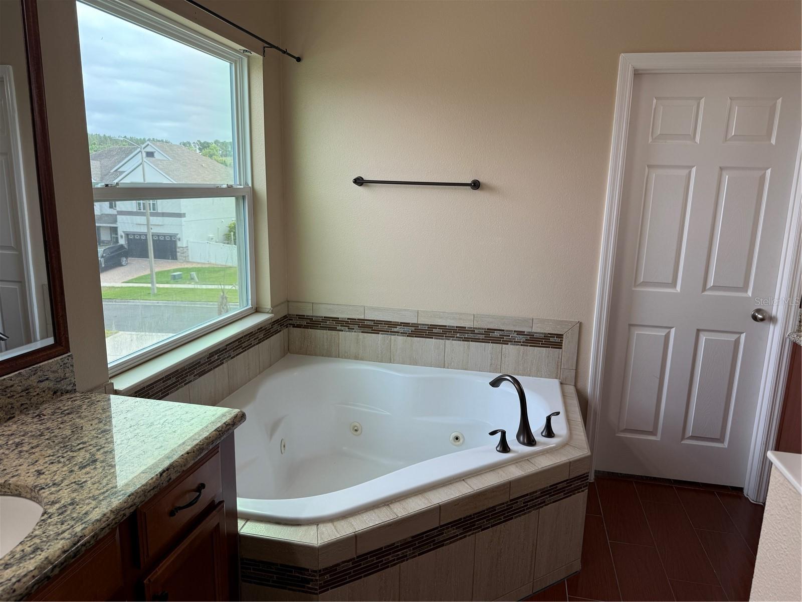 Image 34 of 44 For 2478 Linkwood Avenue