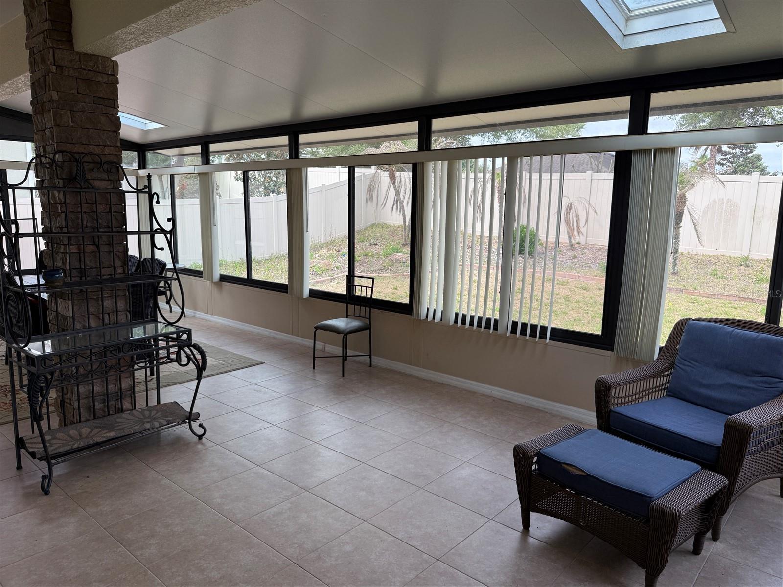 Image 42 of 44 For 2478 Linkwood Avenue