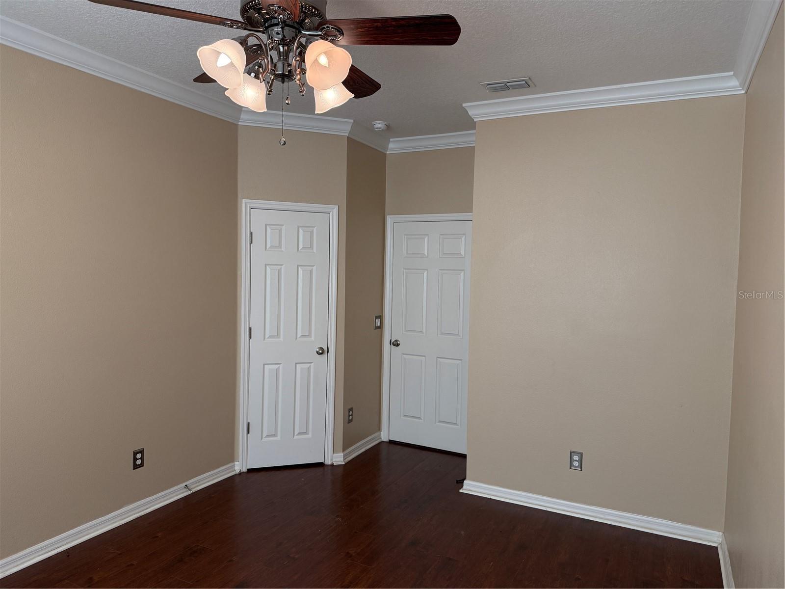 Image 8 of 44 For 2478 Linkwood Avenue