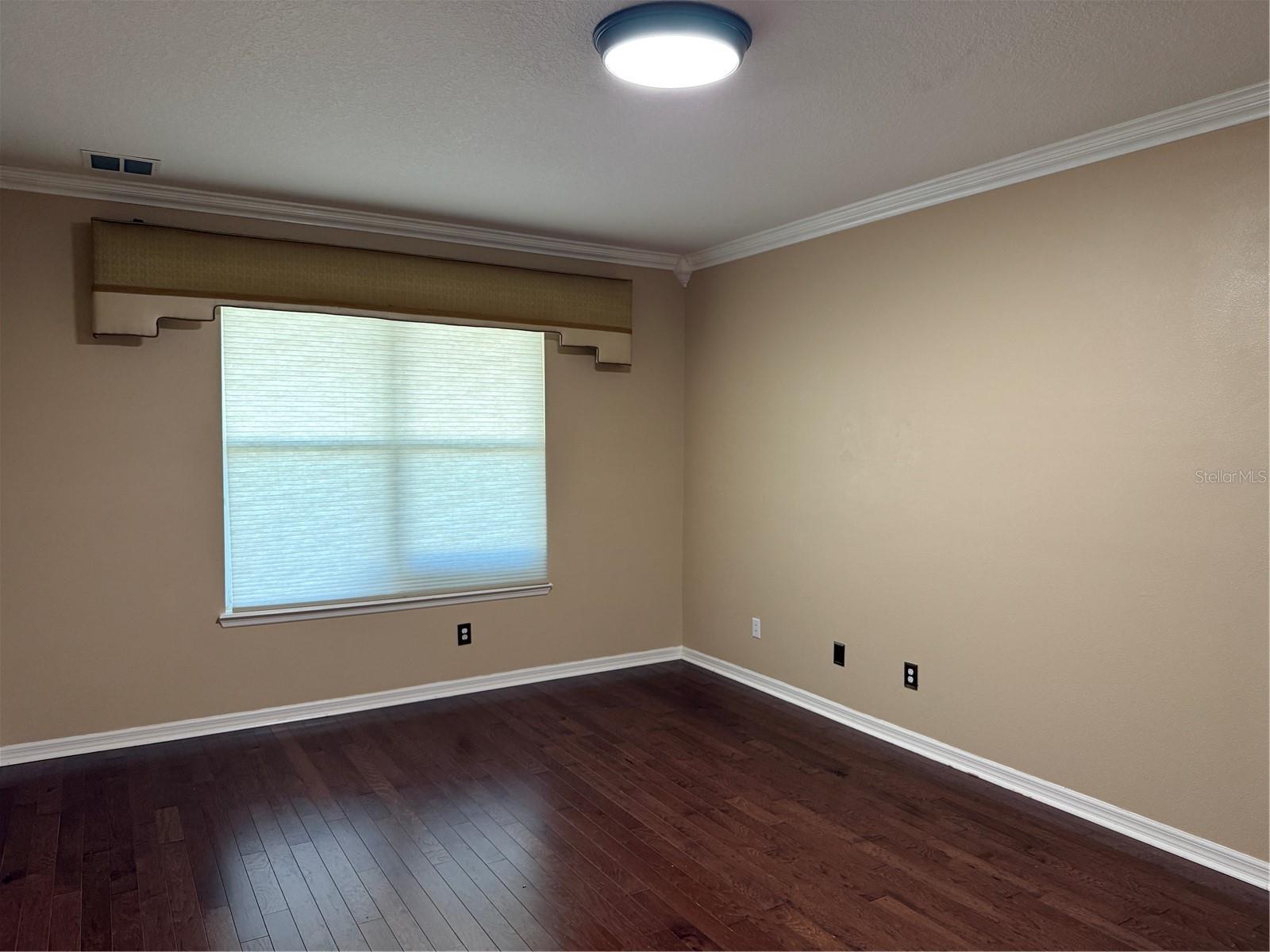 Image 9 of 44 For 2478 Linkwood Avenue