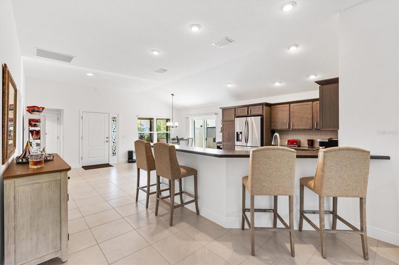 Image 14 of 47 For 5554 Millican Avenue