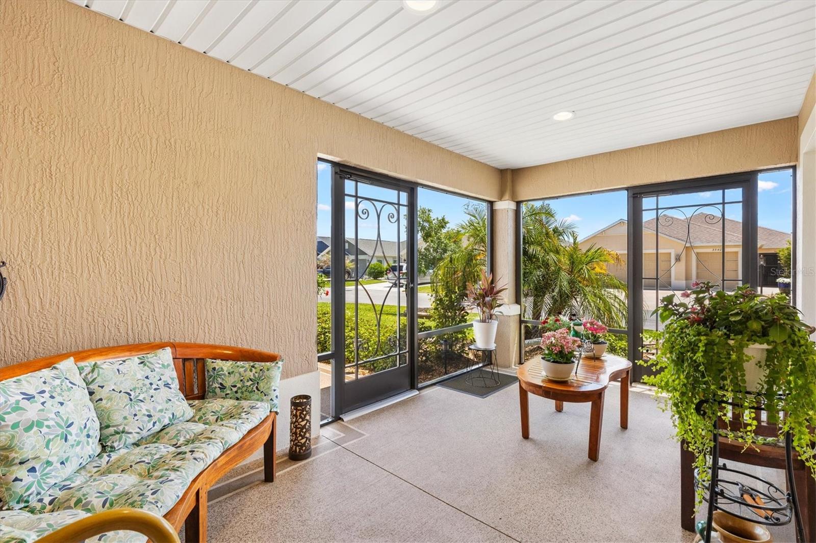 Image 5 of 47 For 5554 Millican Avenue