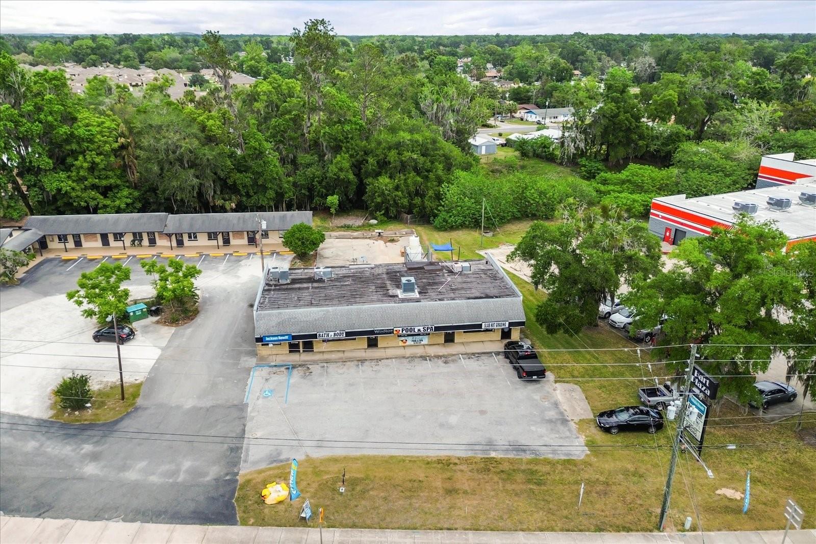 Image 10 of 21 For 5053 Abshier Blvd Boulevard