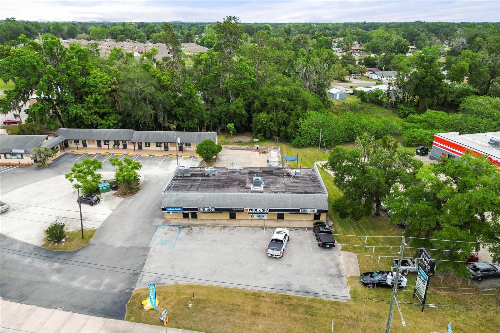 Image 11 of 21 For 5053 Abshier Blvd Boulevard