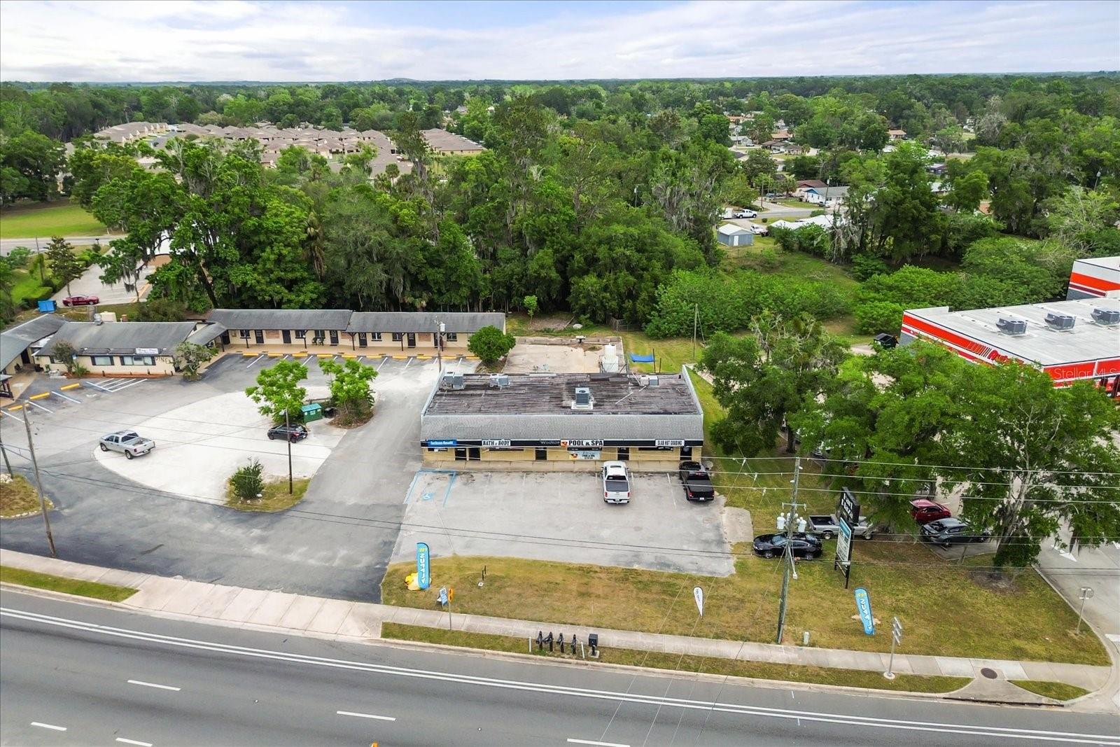 Image 12 of 21 For 5053 Abshier Blvd Boulevard