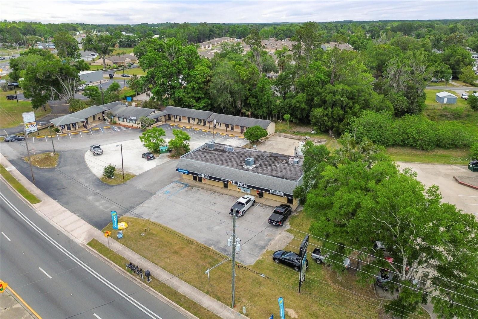 Image 14 of 21 For 5053 Abshier Blvd Boulevard