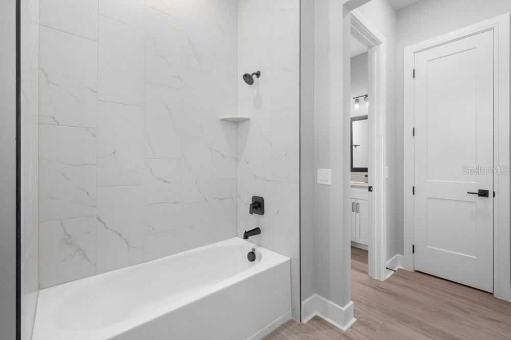 Image 27 of 39 For 3836 Saddle Hill Trail